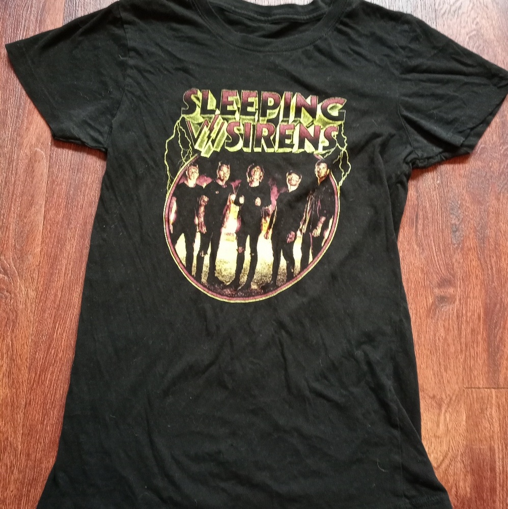 T shirt